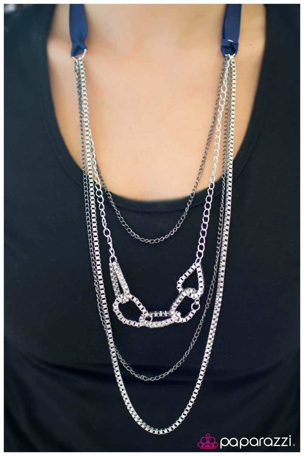 Paparazzi Accessories Delicately Dangerous Blue