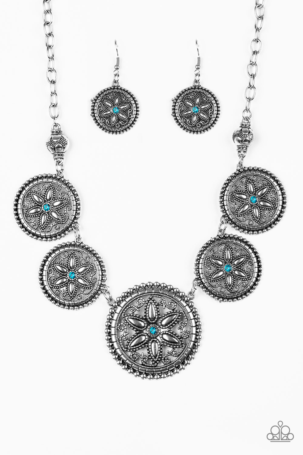 paparazzi blue flower necklace