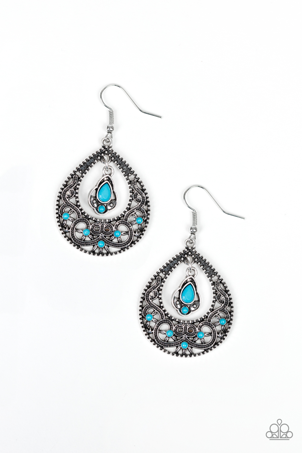 the girl with the blue earring