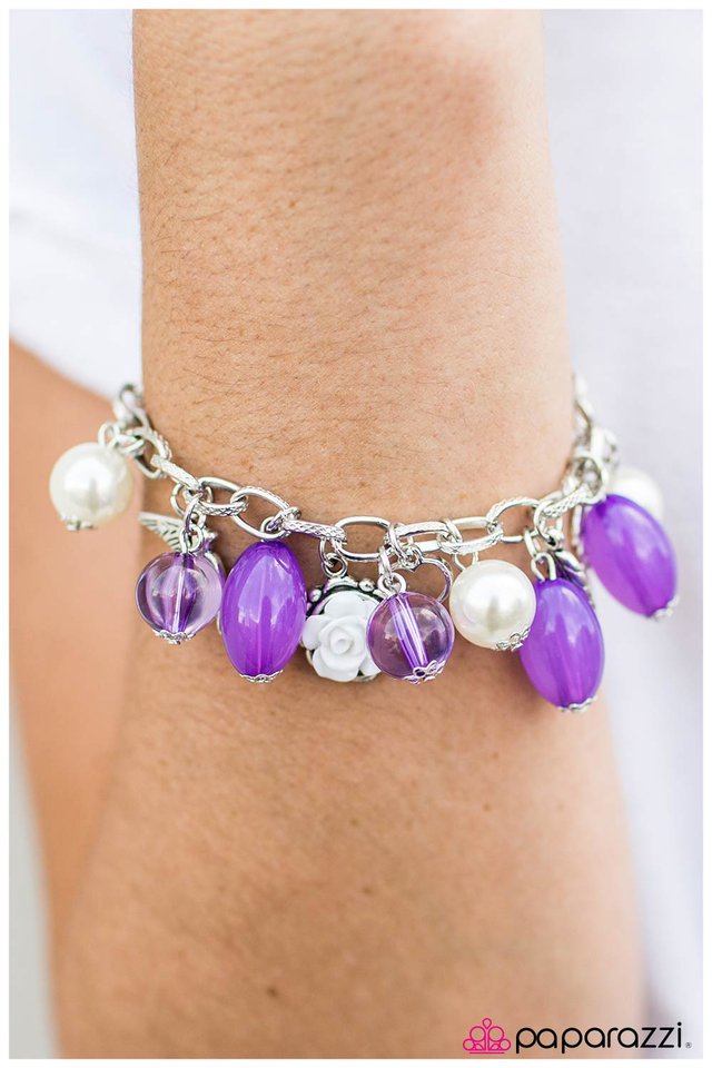 to love and adore purple bracelet paparazzi