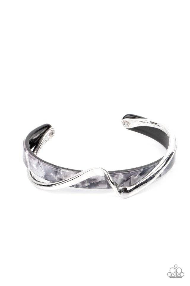 Craveable Curves - Silver - Paparazzi Bracelet Image