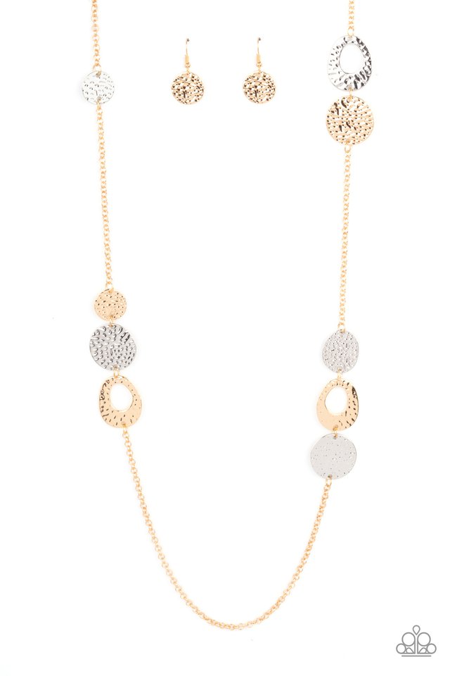 Gallery Guru - Gold - Paparazzi Necklace Image