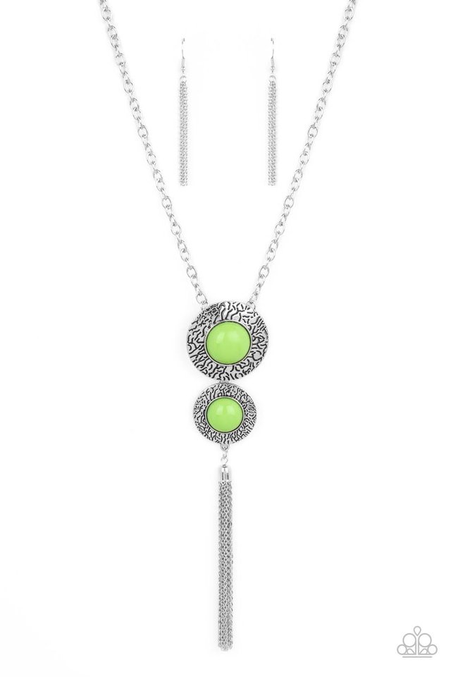 ​Abstract Artistry - Green - Paparazzi Necklace Image