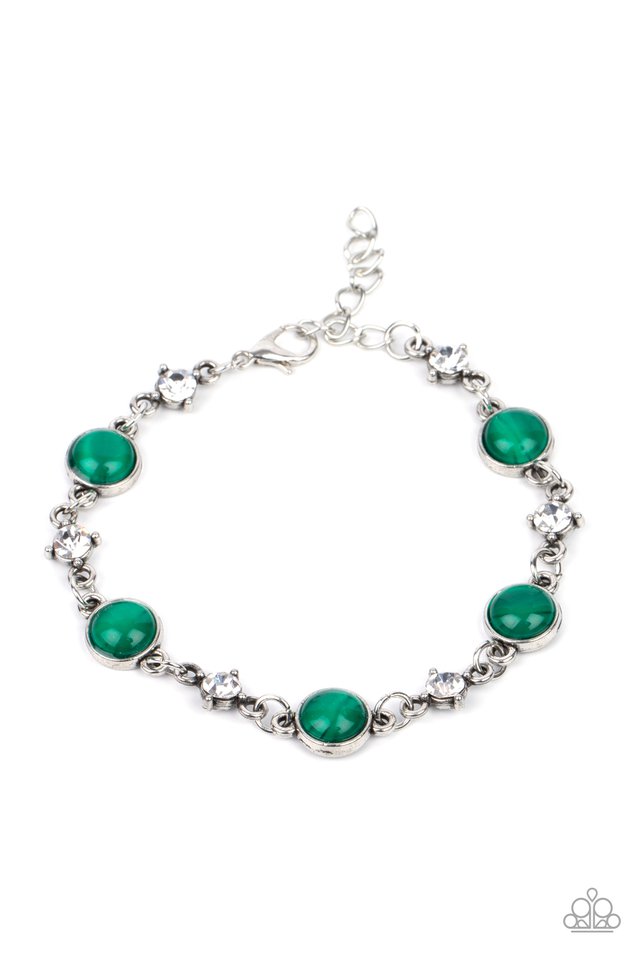 ​Use Your ILLUMINATION - Green - Paparazzi Bracelet Image