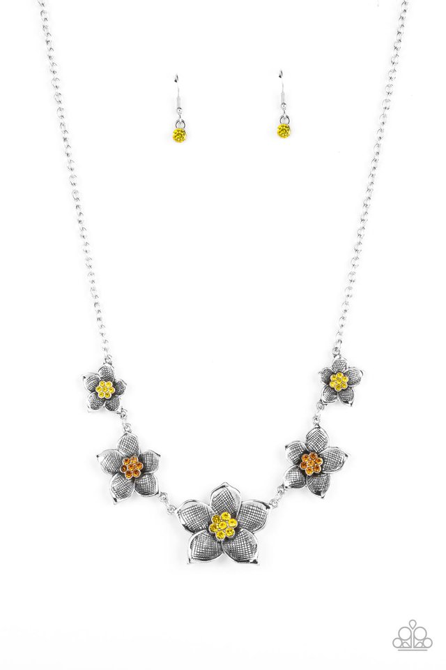 ​Wallflower Wonderland - Yellow - Paparazzi Necklace Image