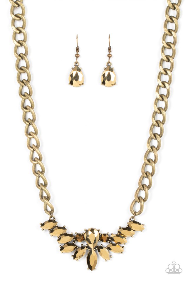 ​Come at Me - Brass - Paparazzi Necklace Image