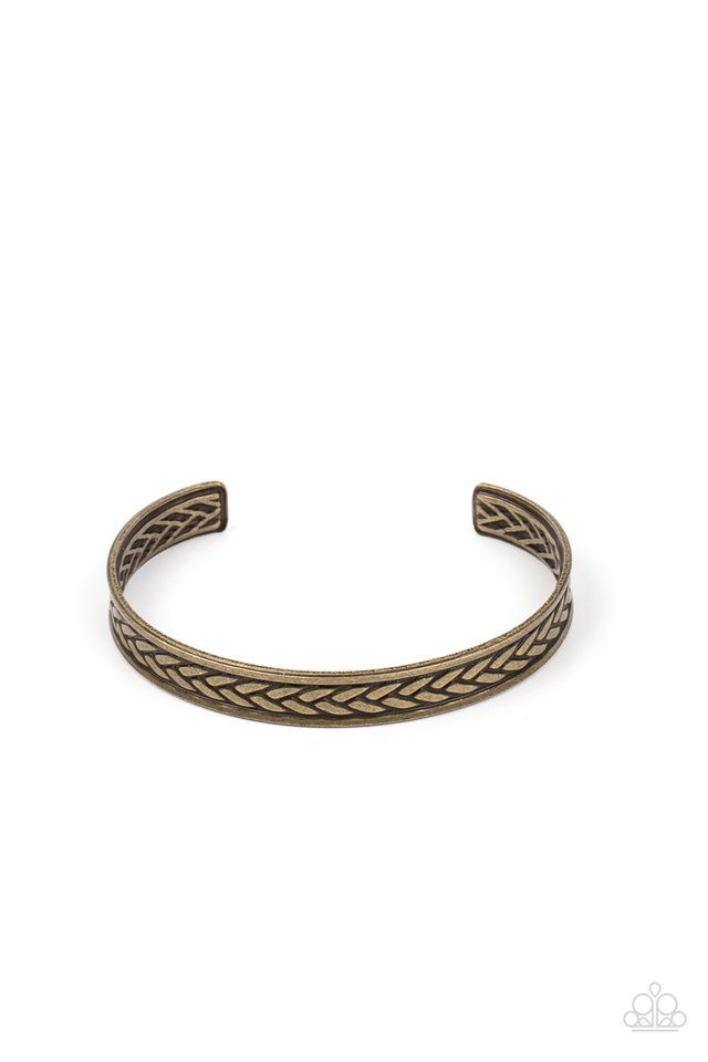 Terra Tread - Brass - Paparazzi Bracelet Image