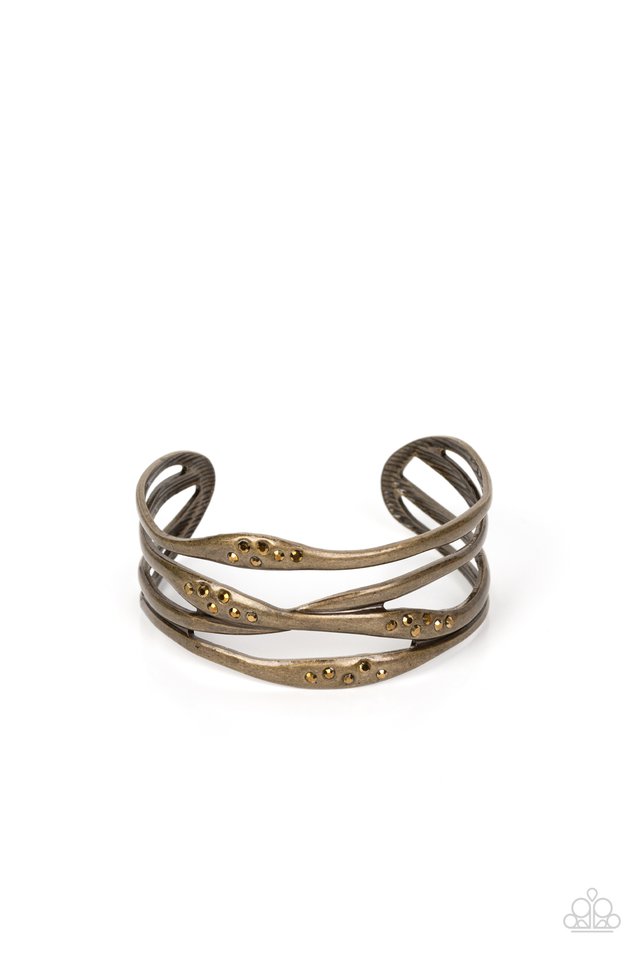 Line It Up - Brass - Paparazzi Bracelet Image