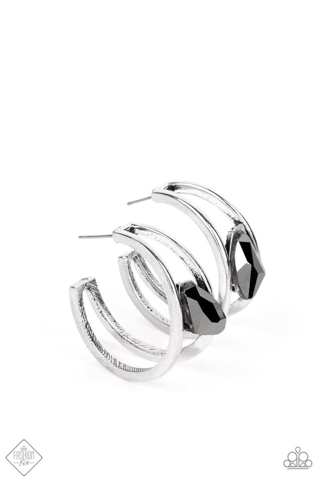 Unrefined Reverie - Silver - Paparazzi Earring Image