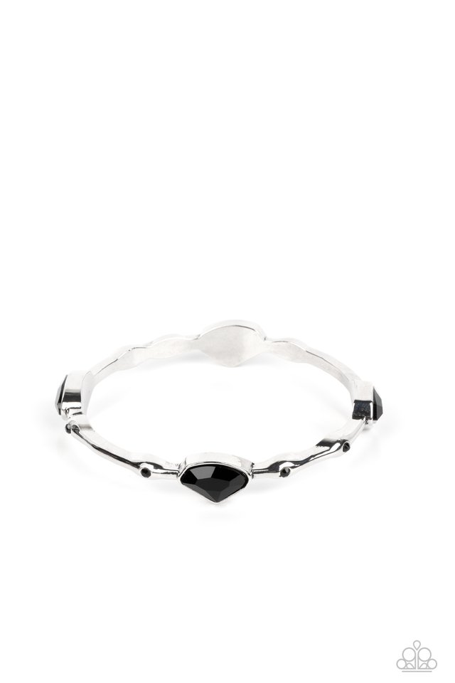 Chiseled Craze - Black - Paparazzi Bracelet Image