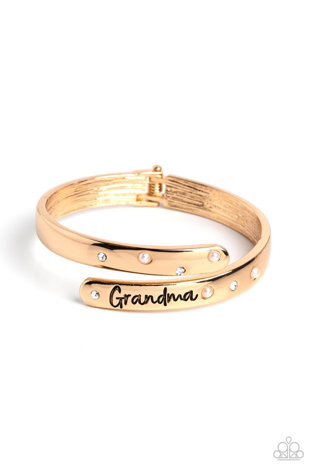 Gorgeous Grandma - Gold - Paparazzi Bracelet Image